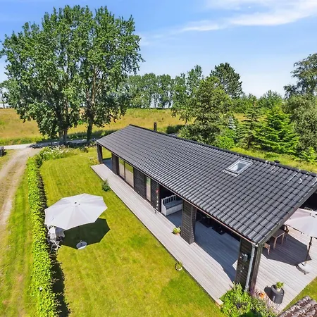 Huldrik - 100m From The Sea By Interhome *